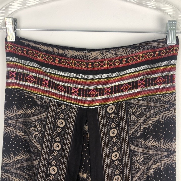 NEW Bali Queen Pocahontas Wide Leg High Rise Pants Embroidered Beach Travel - Picture 3 of 16